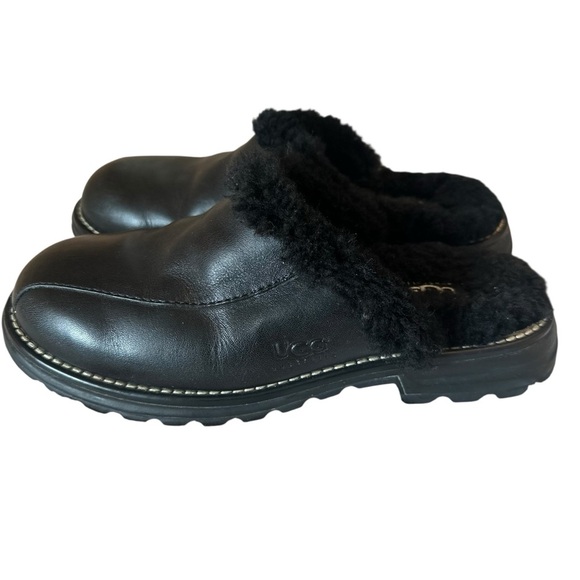 UGG Shoes - Ugg Australia Black slip-on Slides Women's Size 6